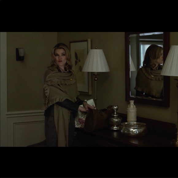 Wool scarf - Picture 3 of 4